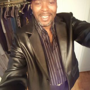 Meet your Posher, Thomas